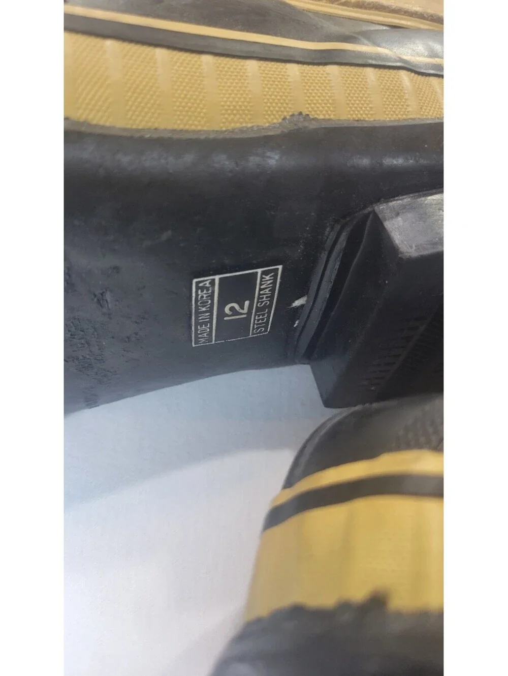 Mountain Tec Men's Winter Snow Boots Size 12 Waterproof Insulated